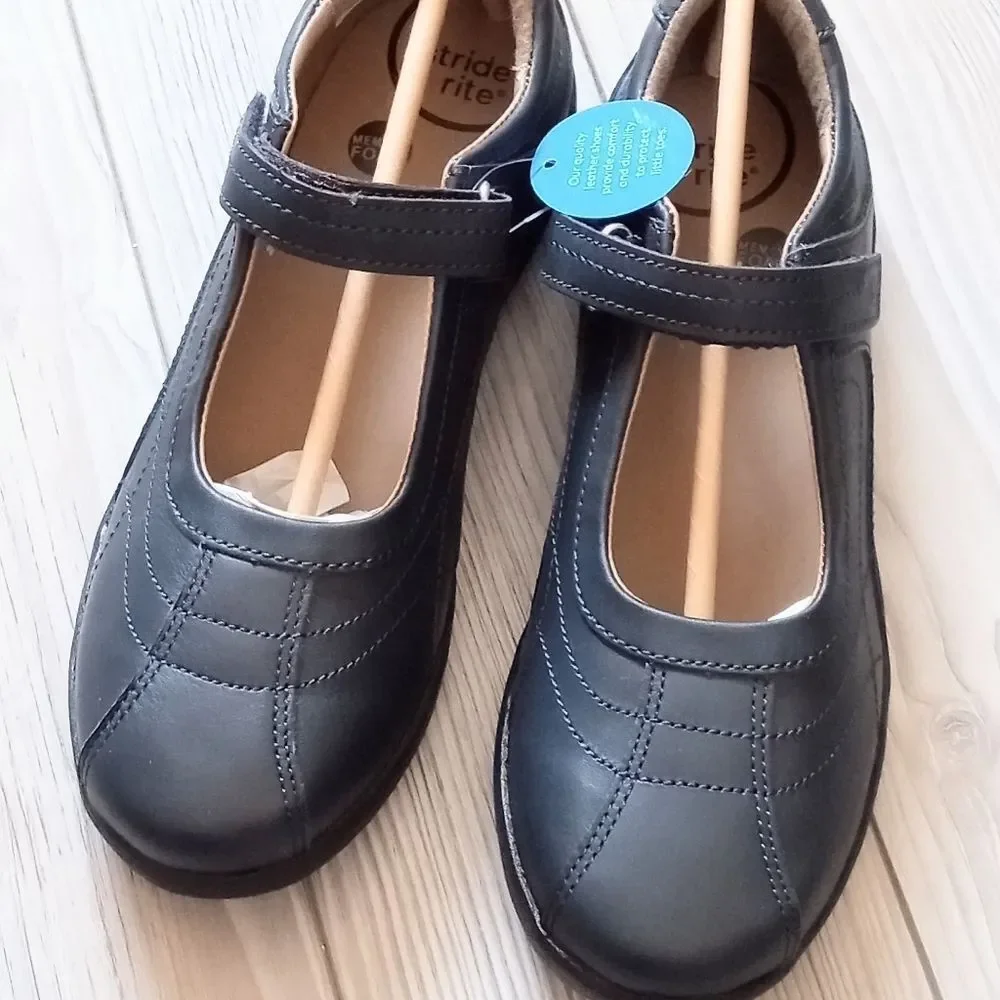 (S-4421) Stride Rite Claire Kid's Leather Classic Mary Jane Sz 4.5